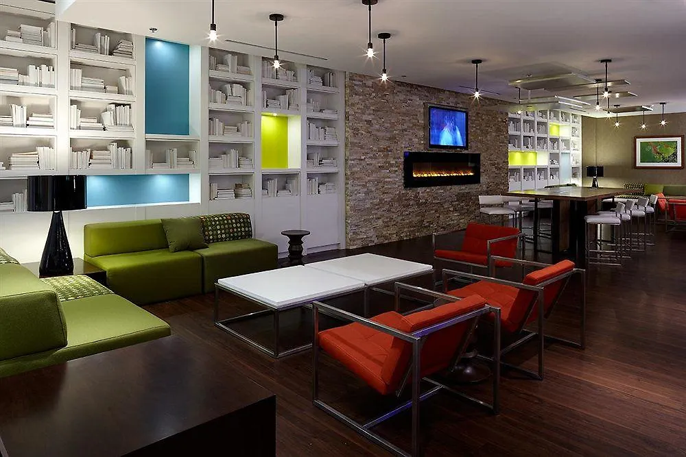 Delta Hotels By Marriott Ottawa City Centre 4*,